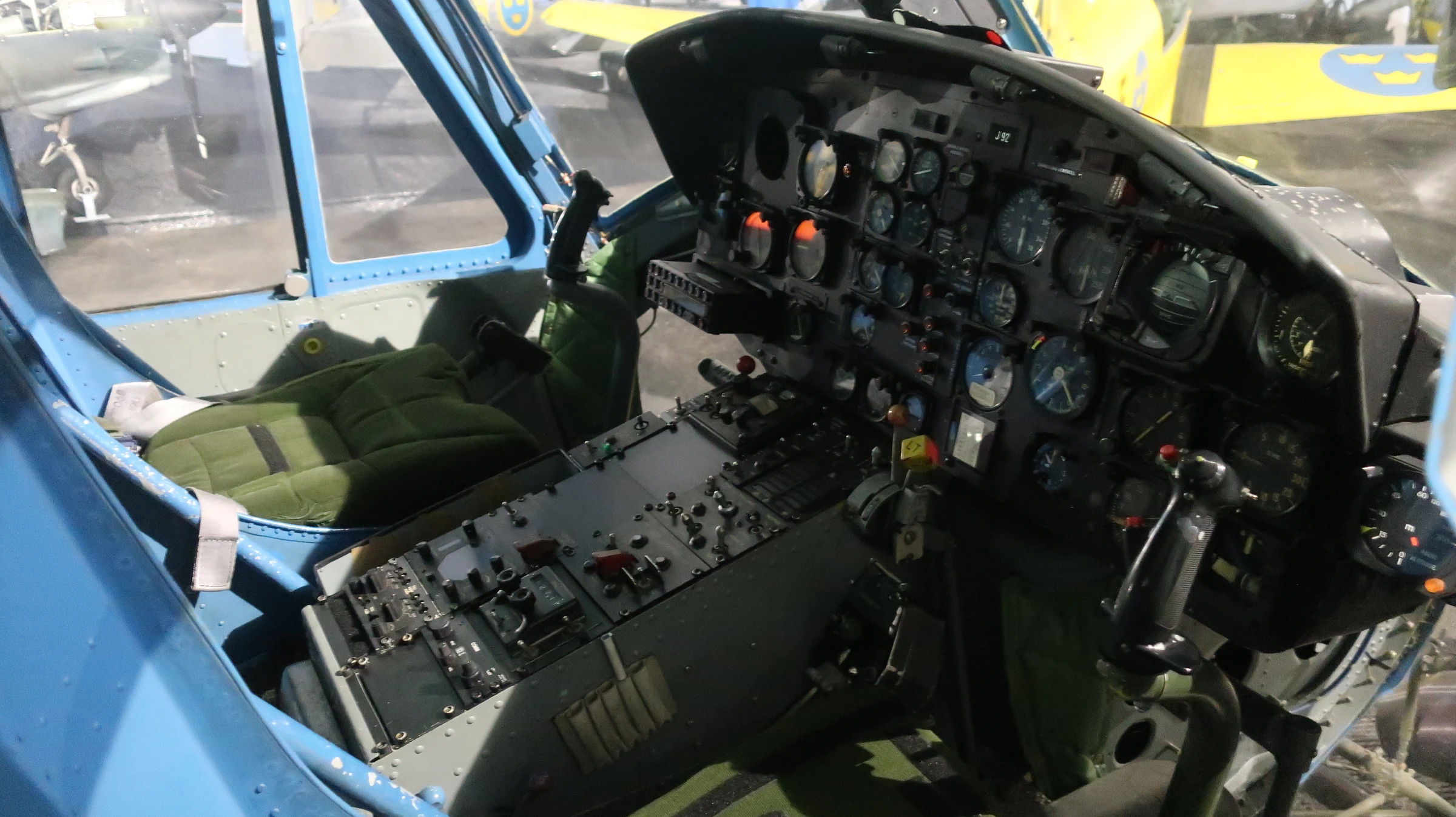 Augusta bell 204 hkp3b flygvapenmuseum