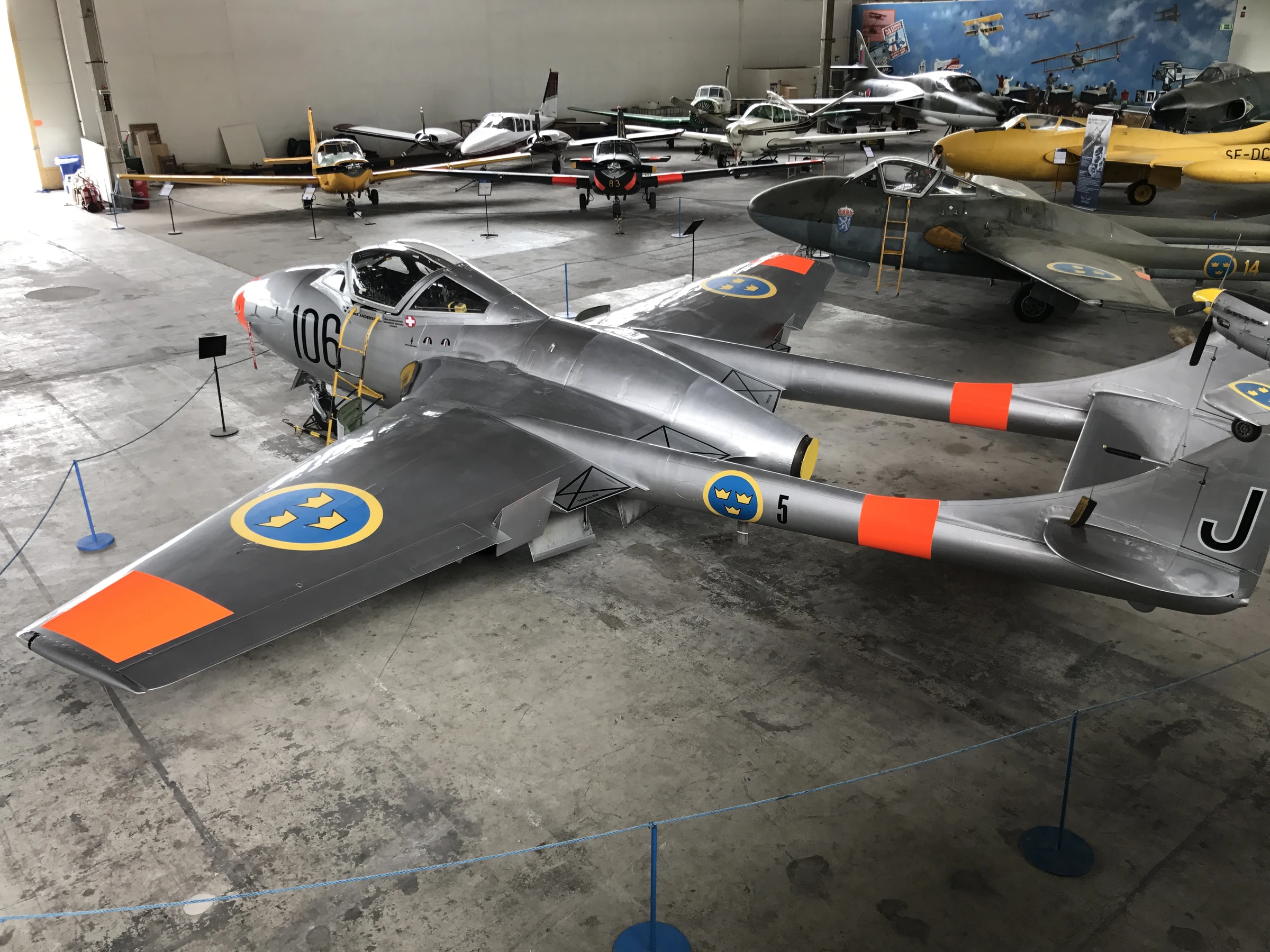 De Havilland DH.115 Vampire T.11 (SE DXX 28DXX)