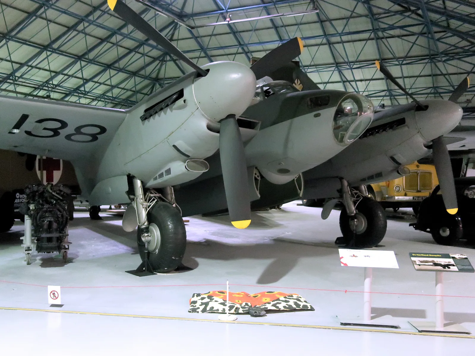 De Havilland Mosquito B.35 Front