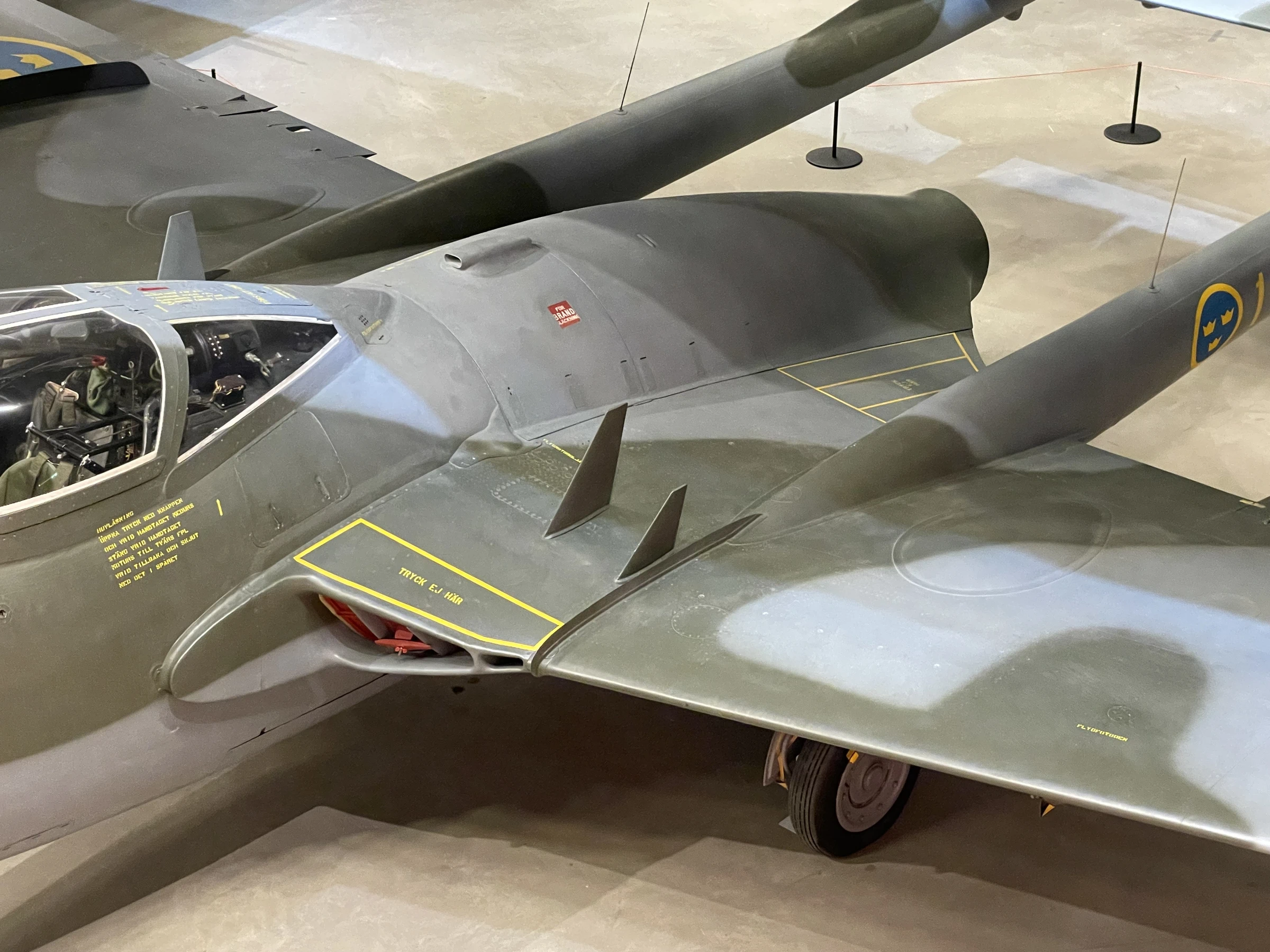 De Havilland Venom FB.51 (J 33)