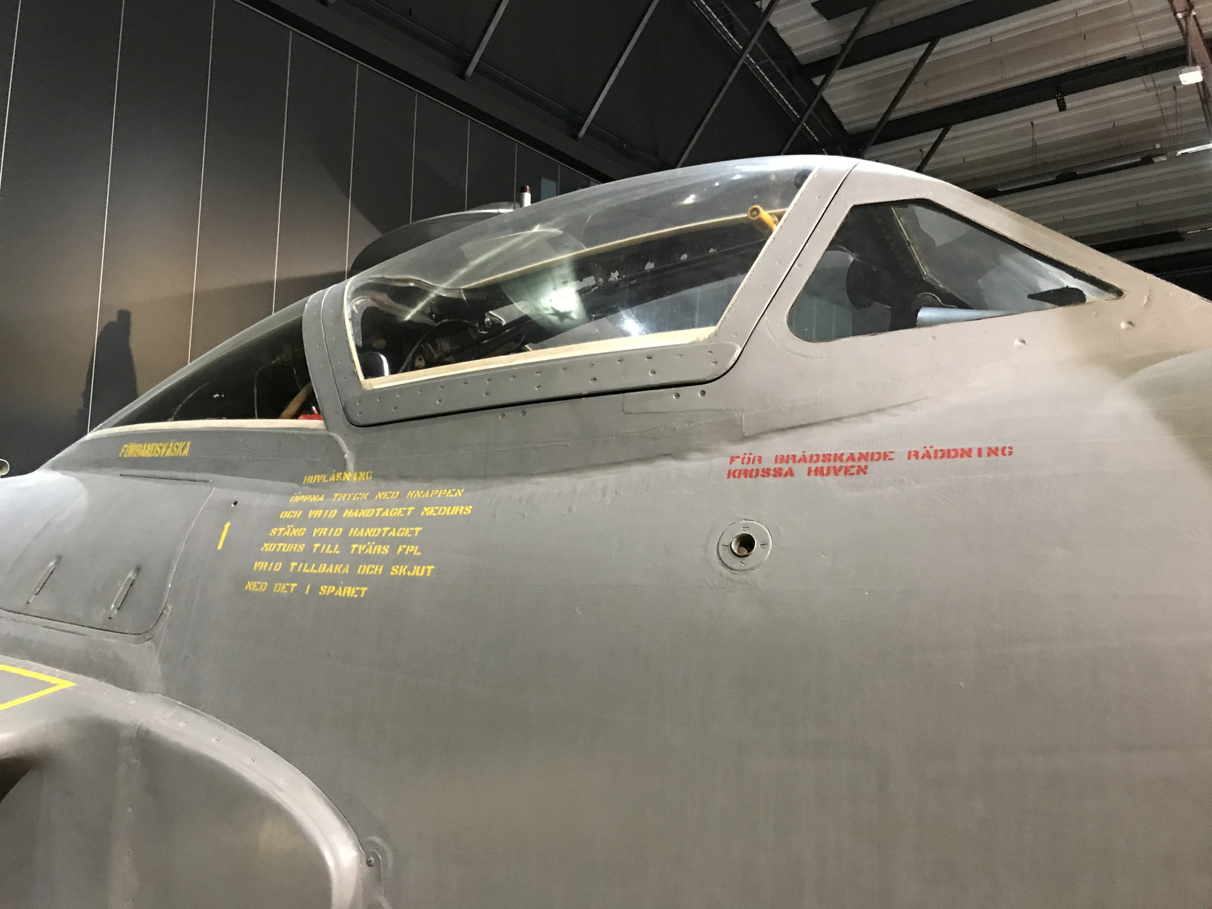 De Havilland Venom FB.51 (J 33)