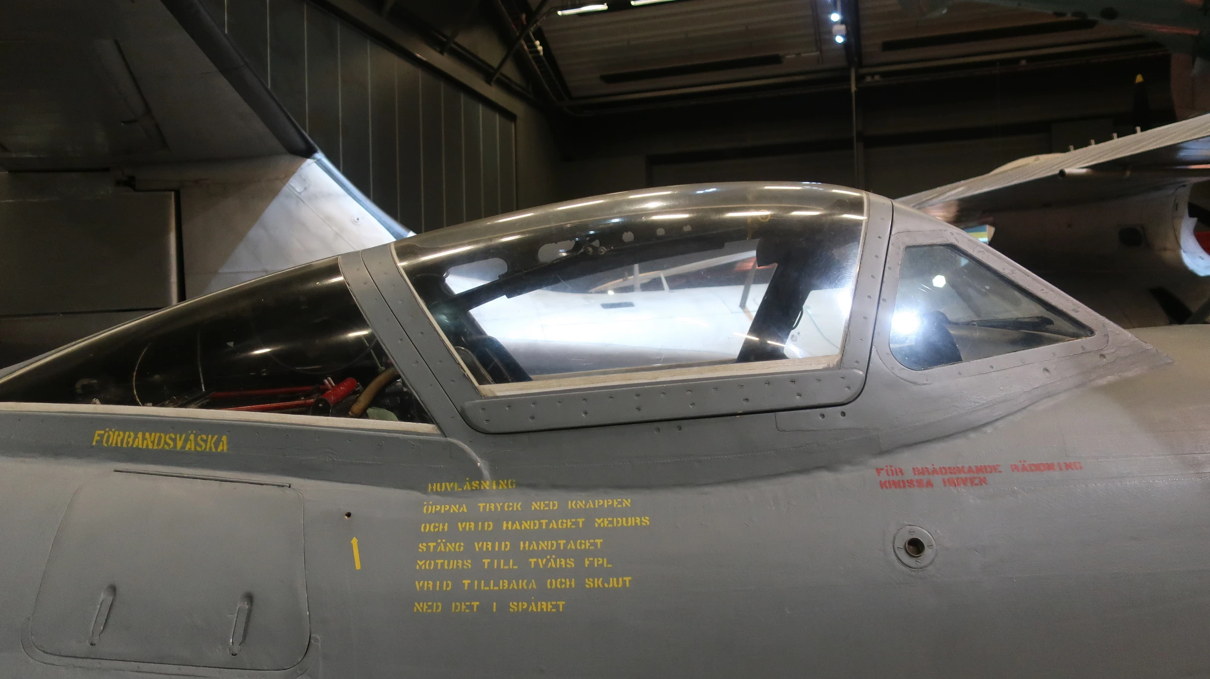 De Havilland Venom FB.51 (J 33)