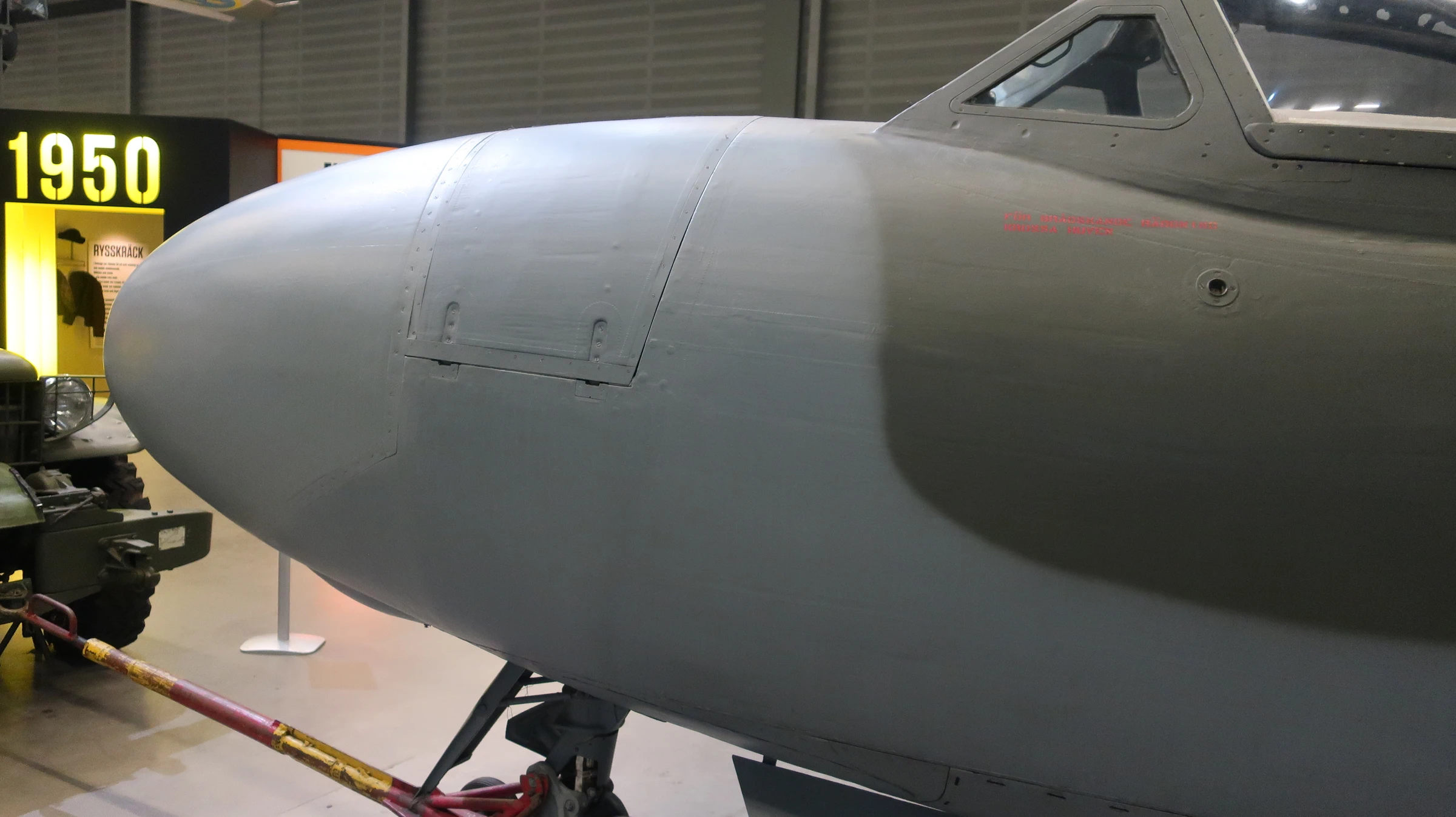 De Havilland Venom FB.51 (J 33)