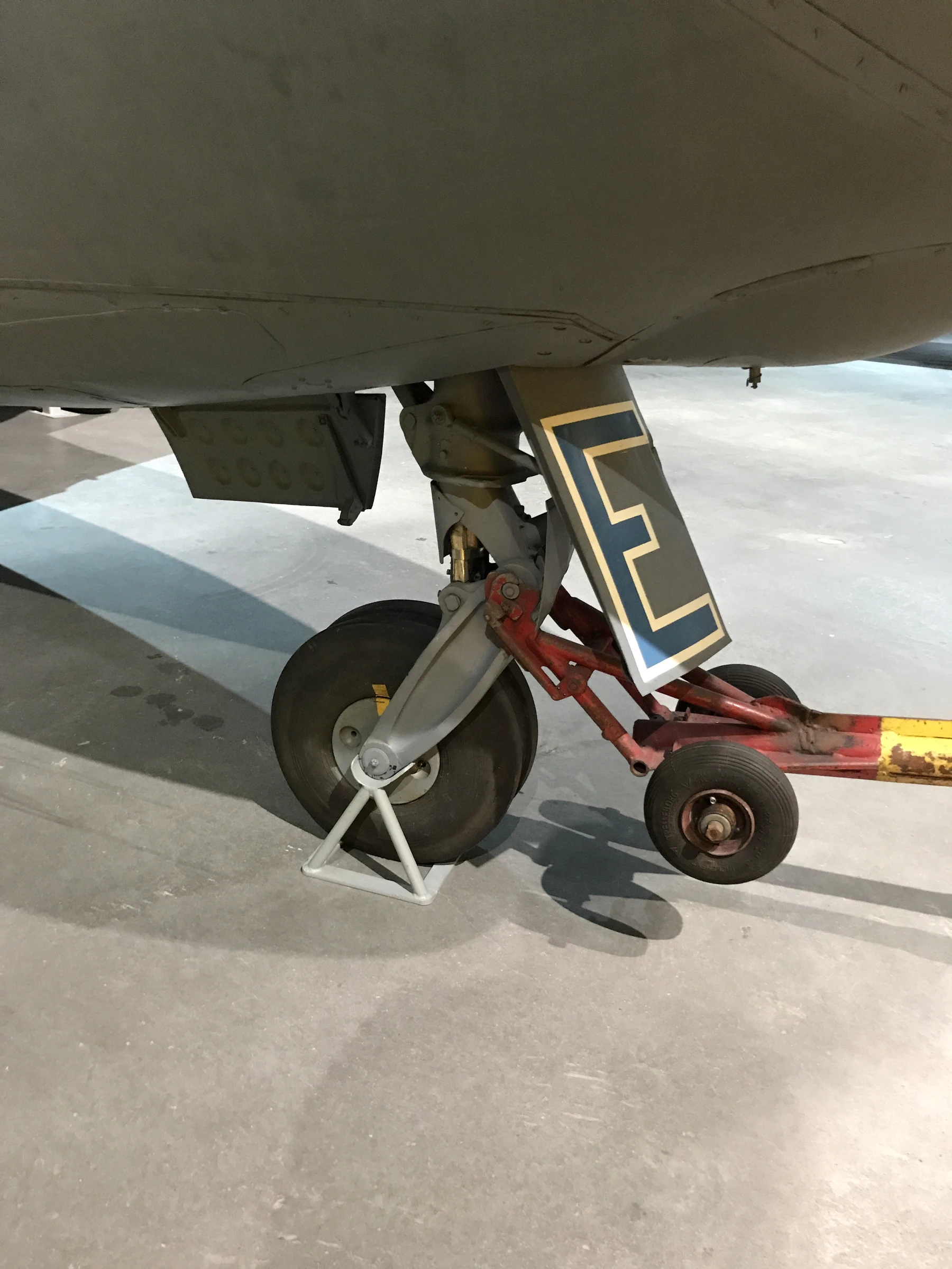 De Havilland Venom FB.51 (J 33)