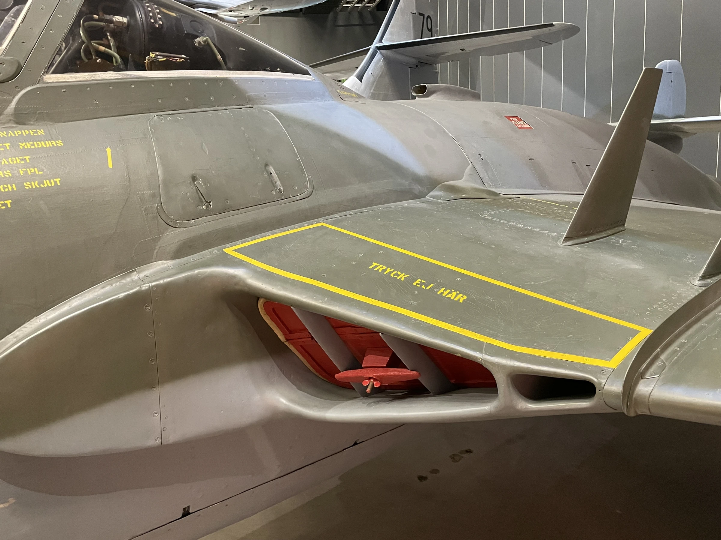 De Havilland Venom FB.51 (J 33)