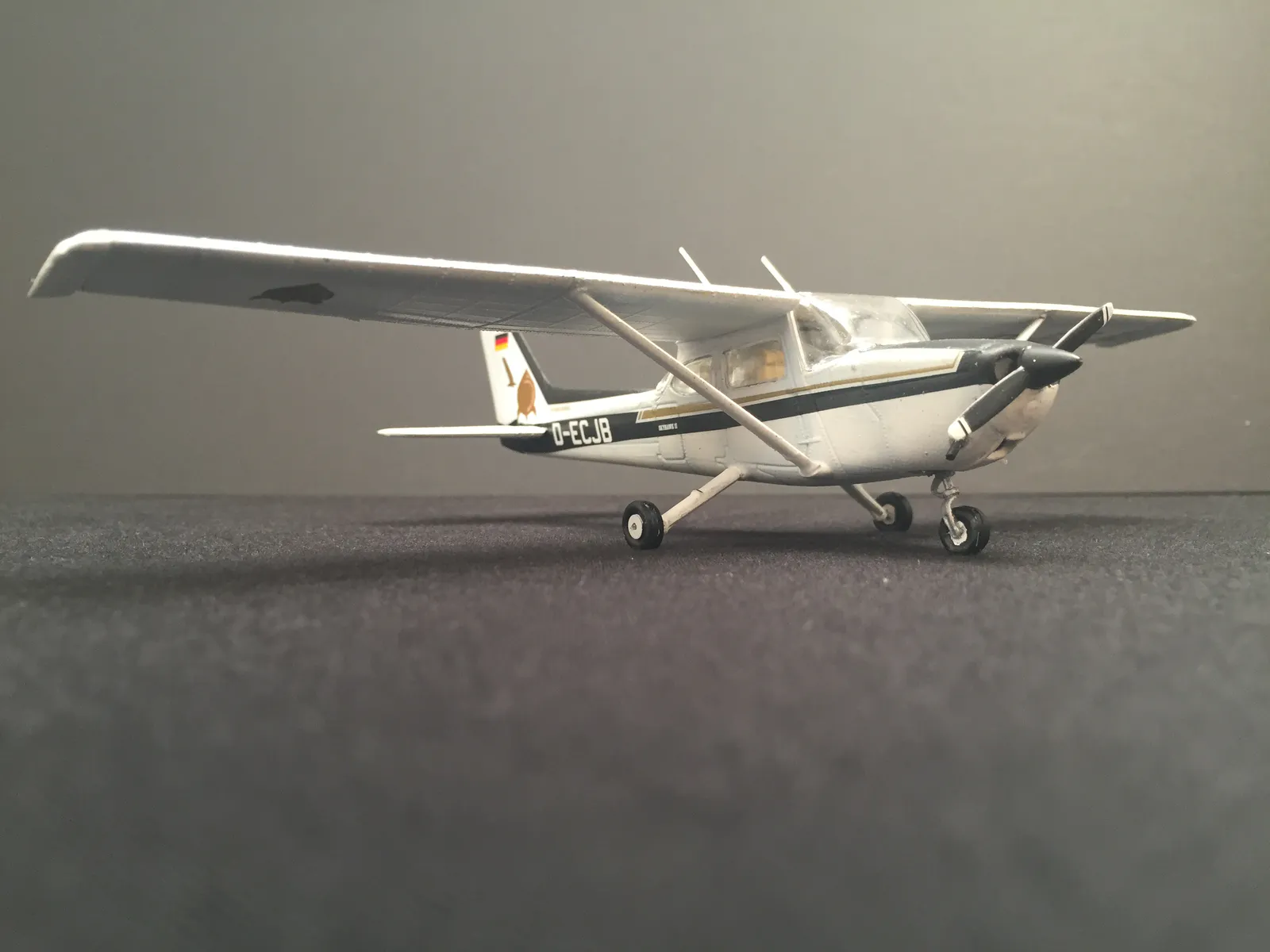 Cessna 172 Skyhawk Front